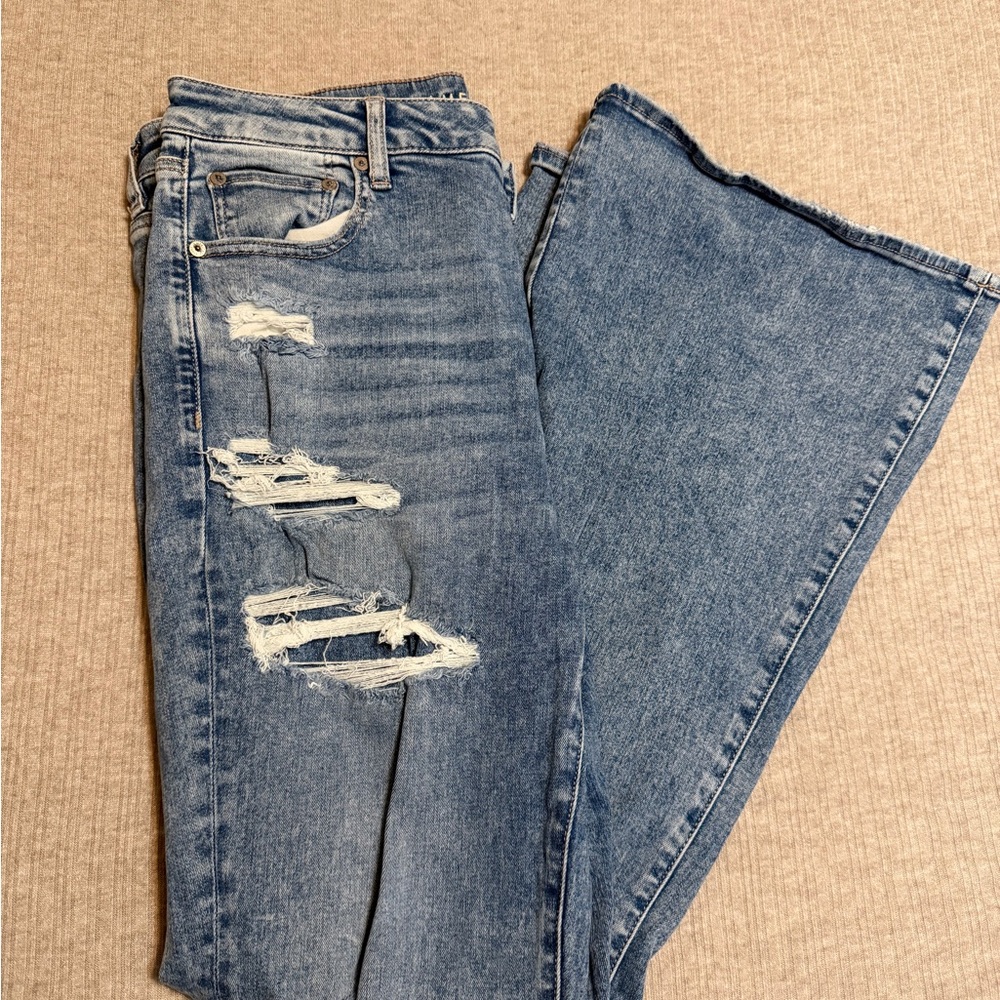 AE Distressed Blue Women's Jeans